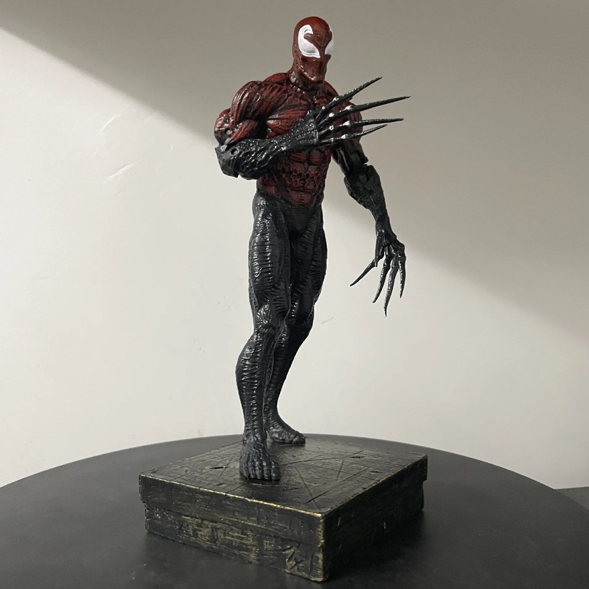 26cm Venom Symbiote Action Figure Toys With 2 replaceable head carvings Venom Statue Model Doll Collectible Ornaments Xmas Gift
