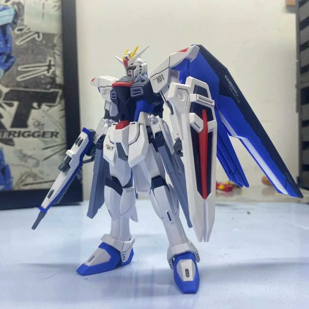 JMS HG 1/144 ZGMF-X10A Freedom Assembled Model Kit Blue Cherry Unstarted Colors Fixed Version Collectible Model Ornament Gift