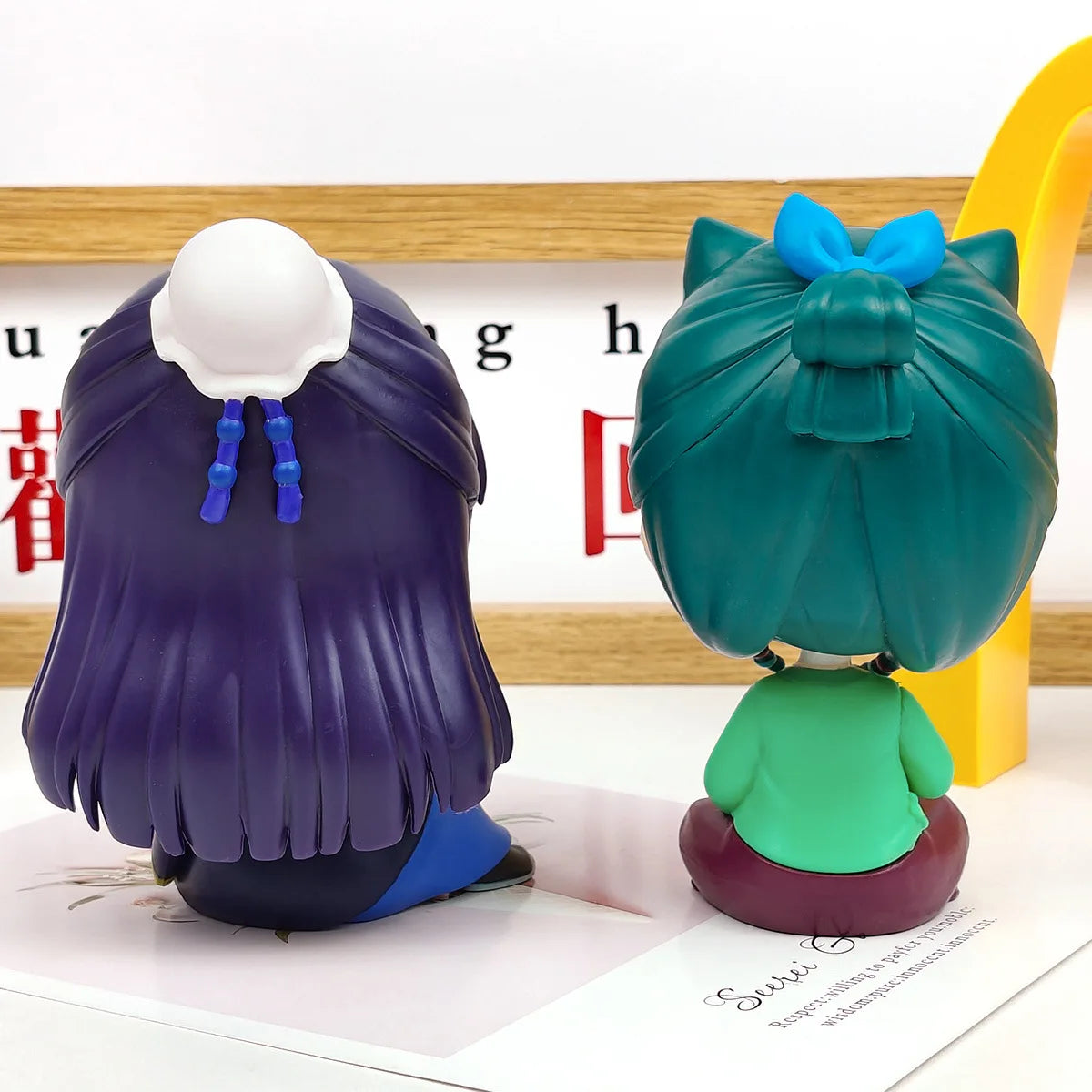 Maomao & Jinshi Sitting Figures – 11.5cm The Apothecary Diaries Anime Mini PVC Model Toys | Cute Home Decor Gift for Fans