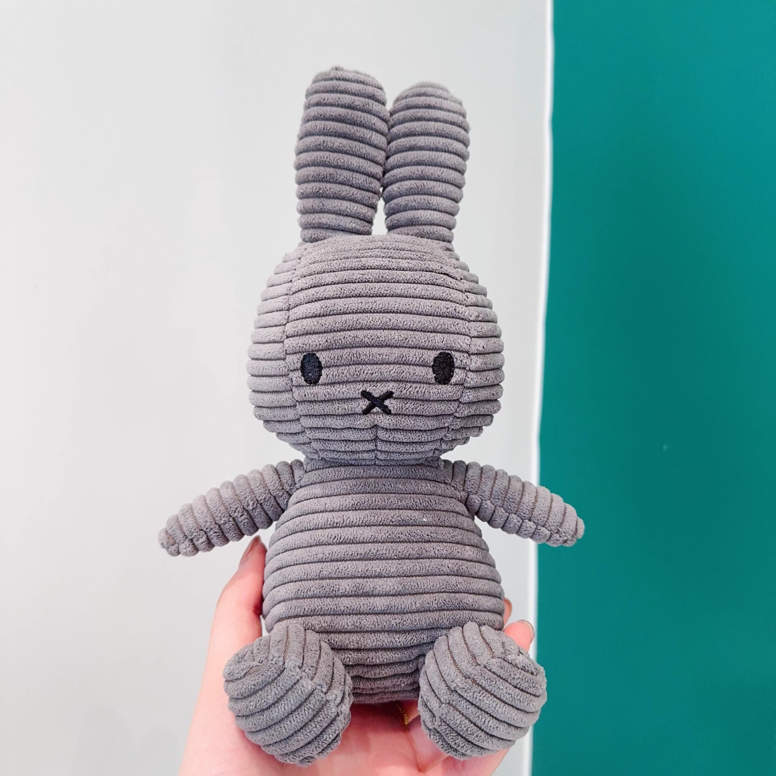 Exported to the Netherlands original Miffy rabbit corduroy bunny plush toy doll baby comfort gift