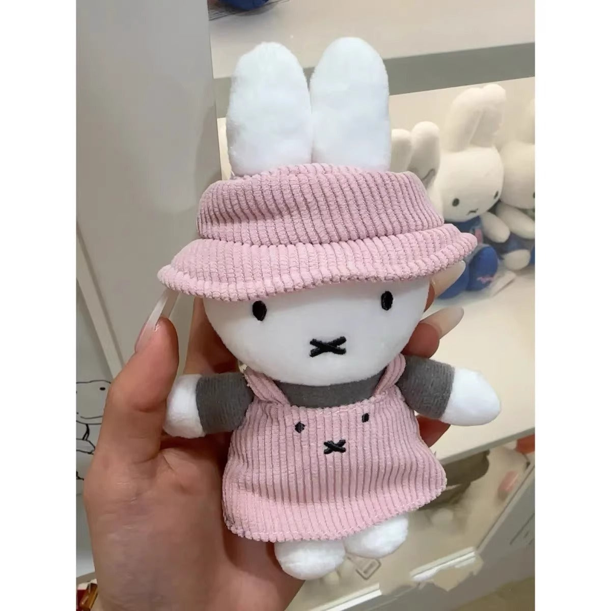 Japanese cute miffy pink skirt doll pendant peripheral pendant cute